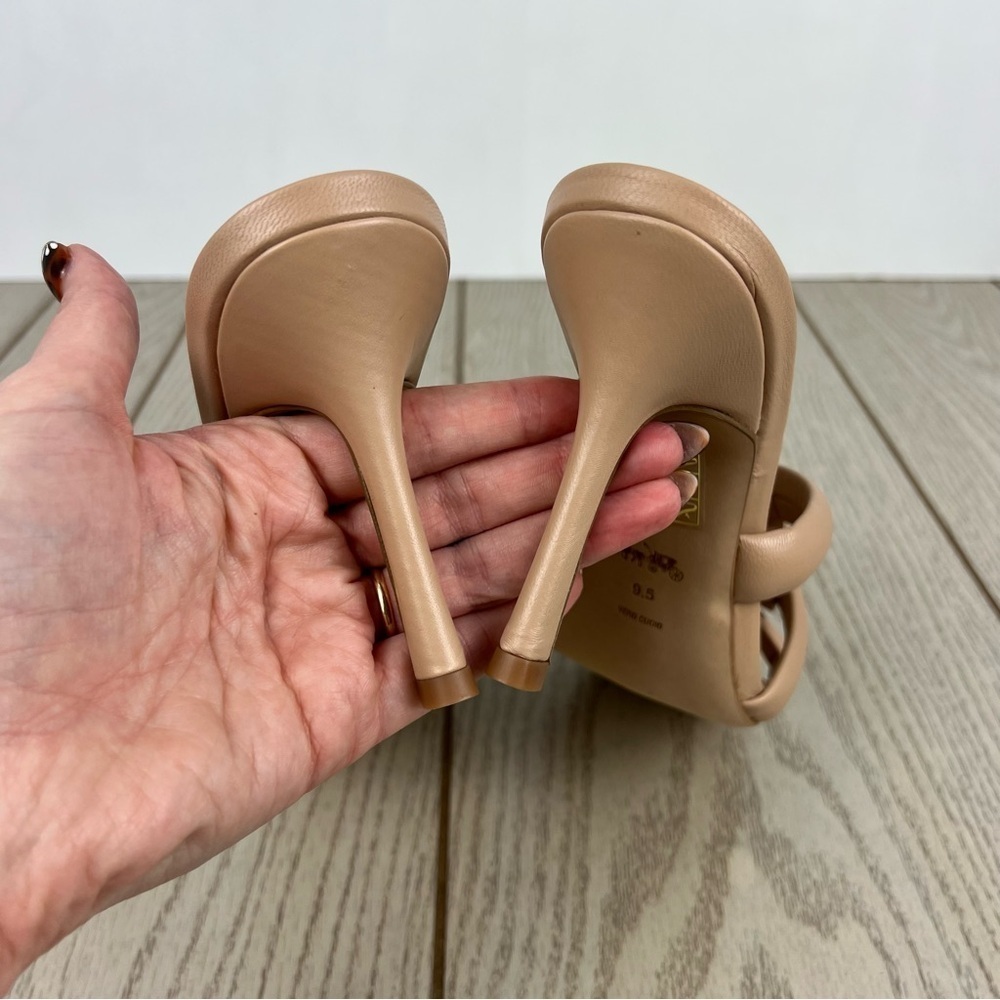 Coach Women's Kellie Leather Signature Dress Sandals 9.5B Beechwood Tan $225 - Picture 7 of 15